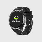 Kardena® CARE Pro 4 Plus - Intelligente Vitalmessungen mit Notfallschutz (2025-2)